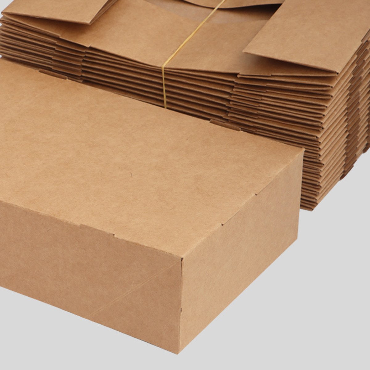 Enhance your food presentation with this Set of 50 Disposable Kraft Paper Lunch Boxes