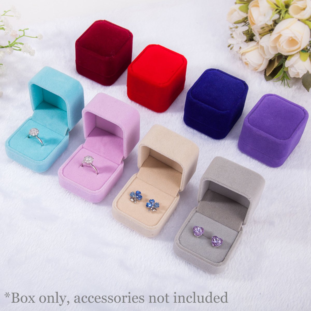 This set of 10 flannelette jewellery boxes is perfect for storing and presenting your valuable jewellery in style.