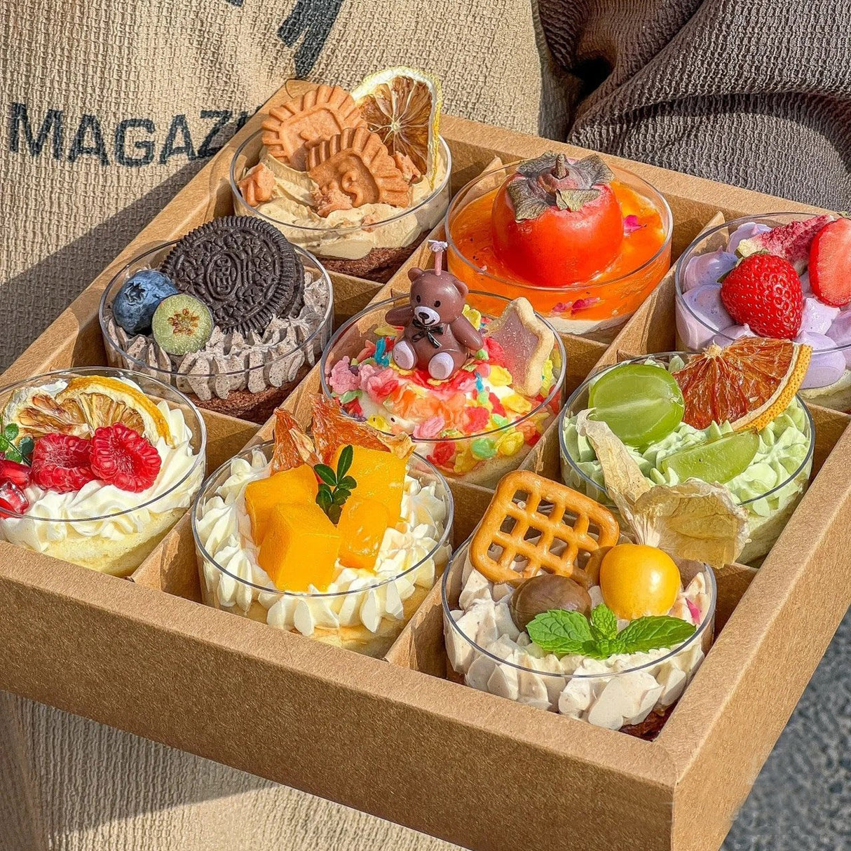 Elevate Your Packaging with Our Versatile Clear Lid Pastry Box
