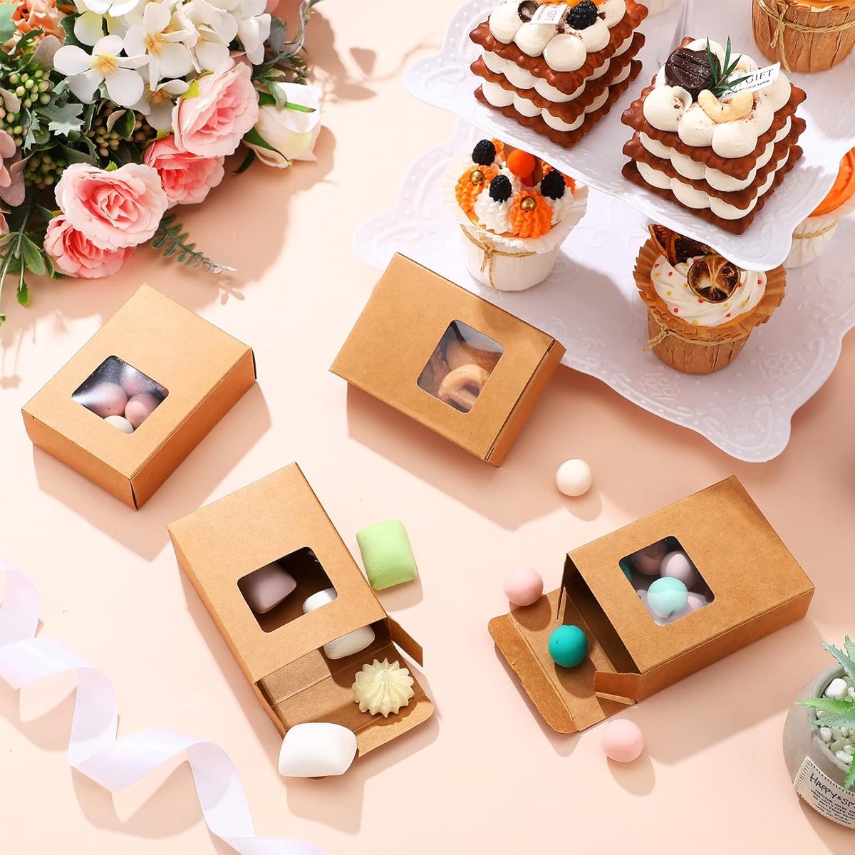 These versatile packaging boxes are perfect for adding an elegant touch to any gift or homemade treat