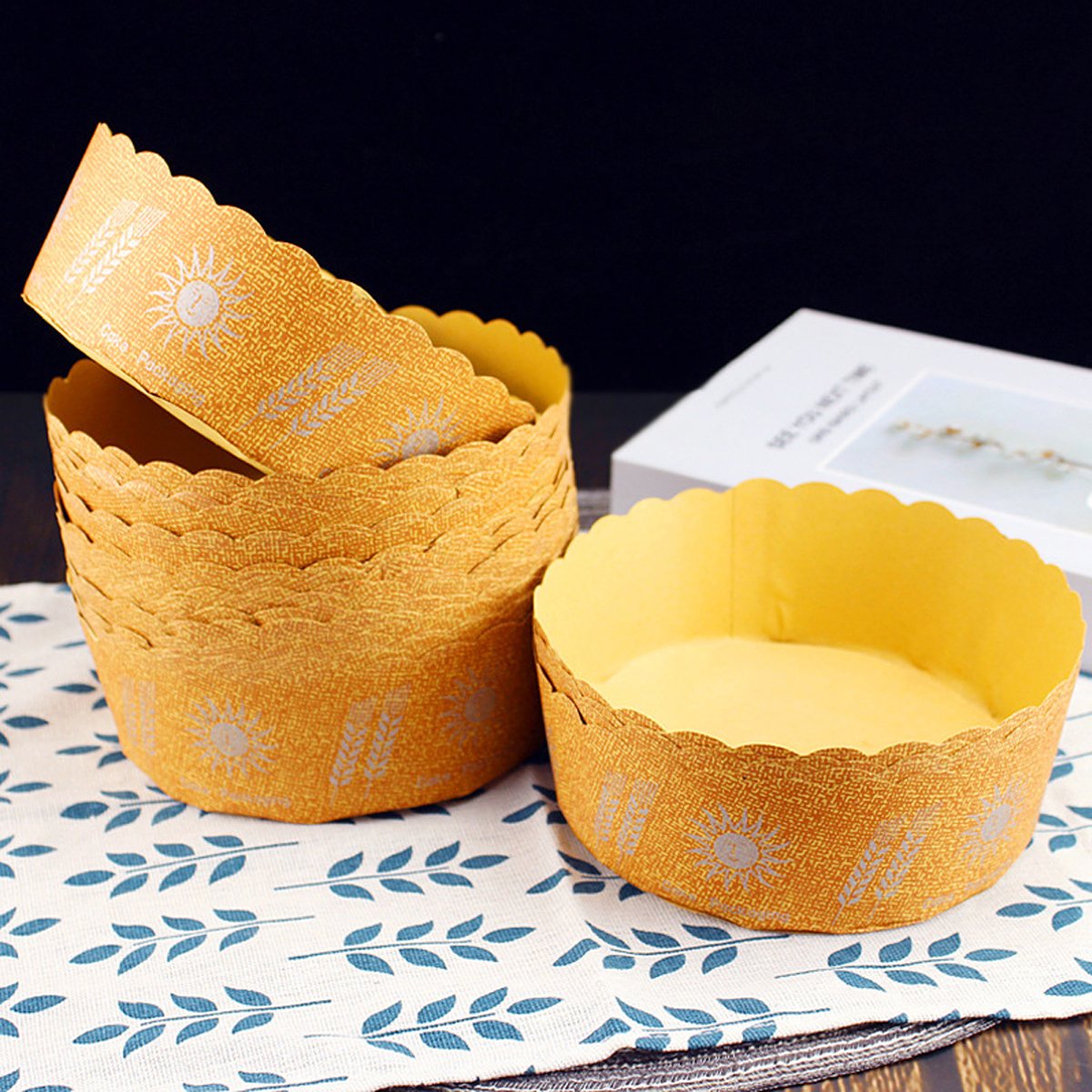 Kraft Paper Bread and Cupcake Holder 100PCS