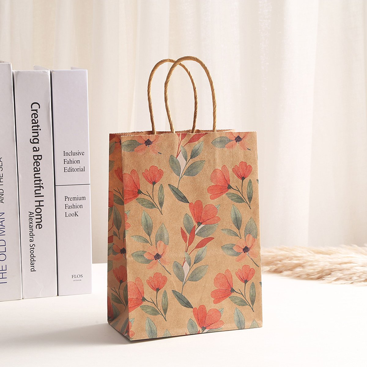 Kraft Gift Bag Maple Leaf Party Packaging 32PCS