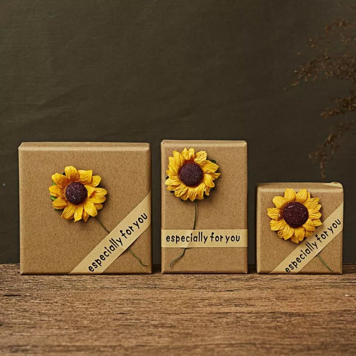 Durable Kraft Paper Sunflower Gift Boxes for Jewelry Packaging 50pcs