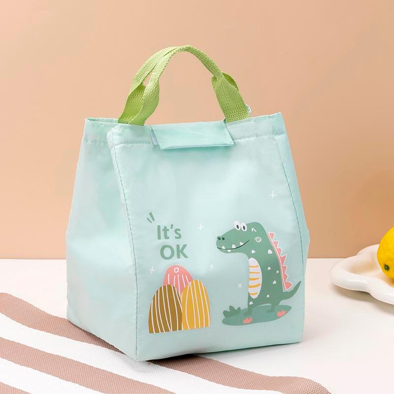 Stylish and functional lunch bags for women